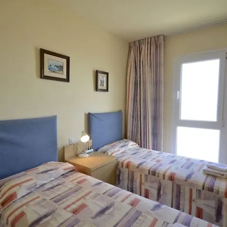 Paradis . 389 Apartment *