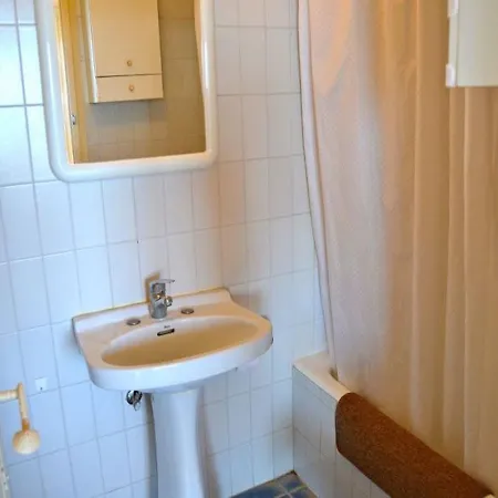 Paradis . 389 Apartment